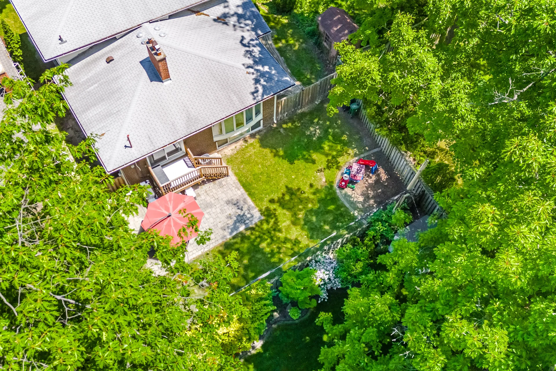 8 Markland Drive, Etobicoke - photo 90