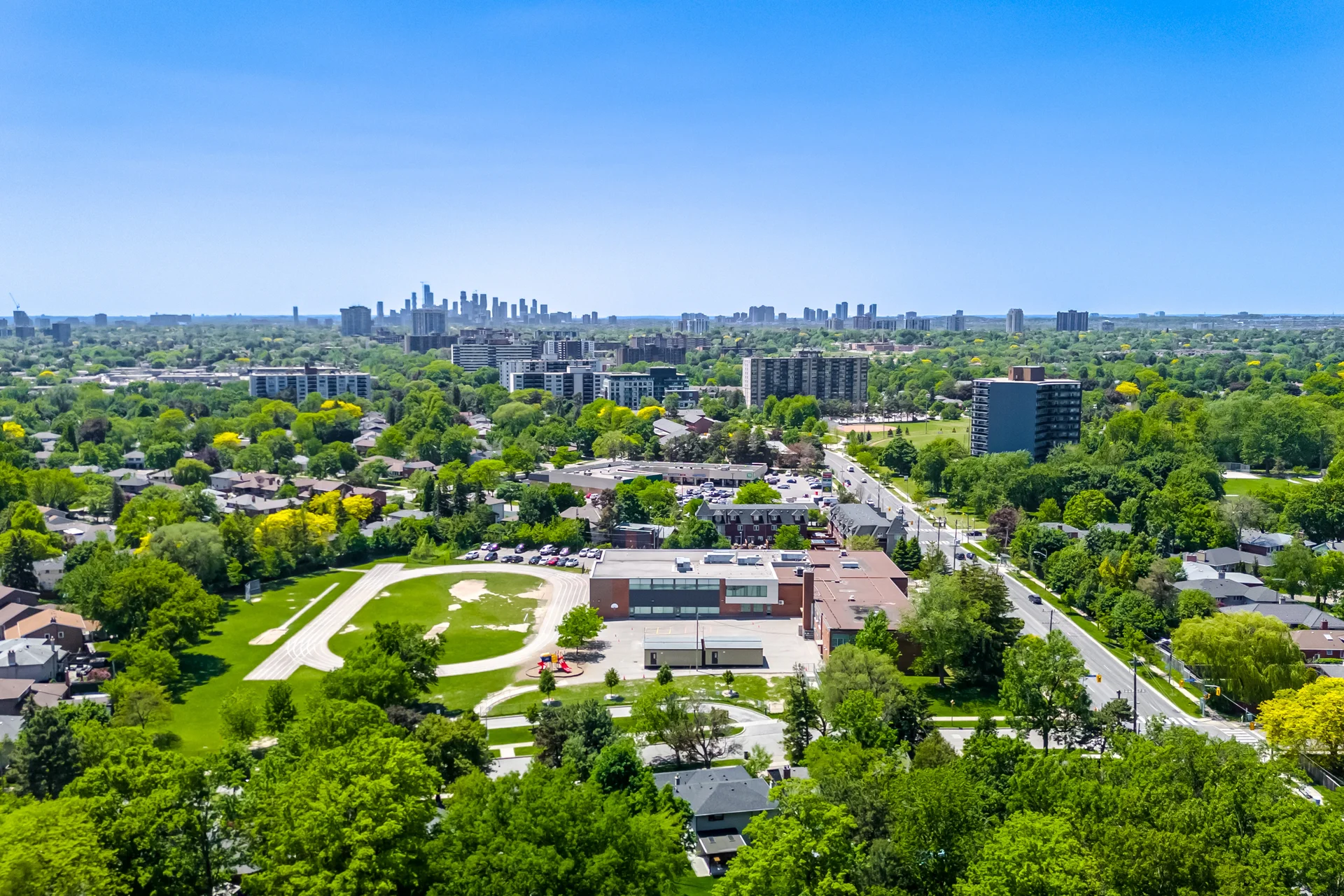 8 Markland Drive, Etobicoke - photo 93