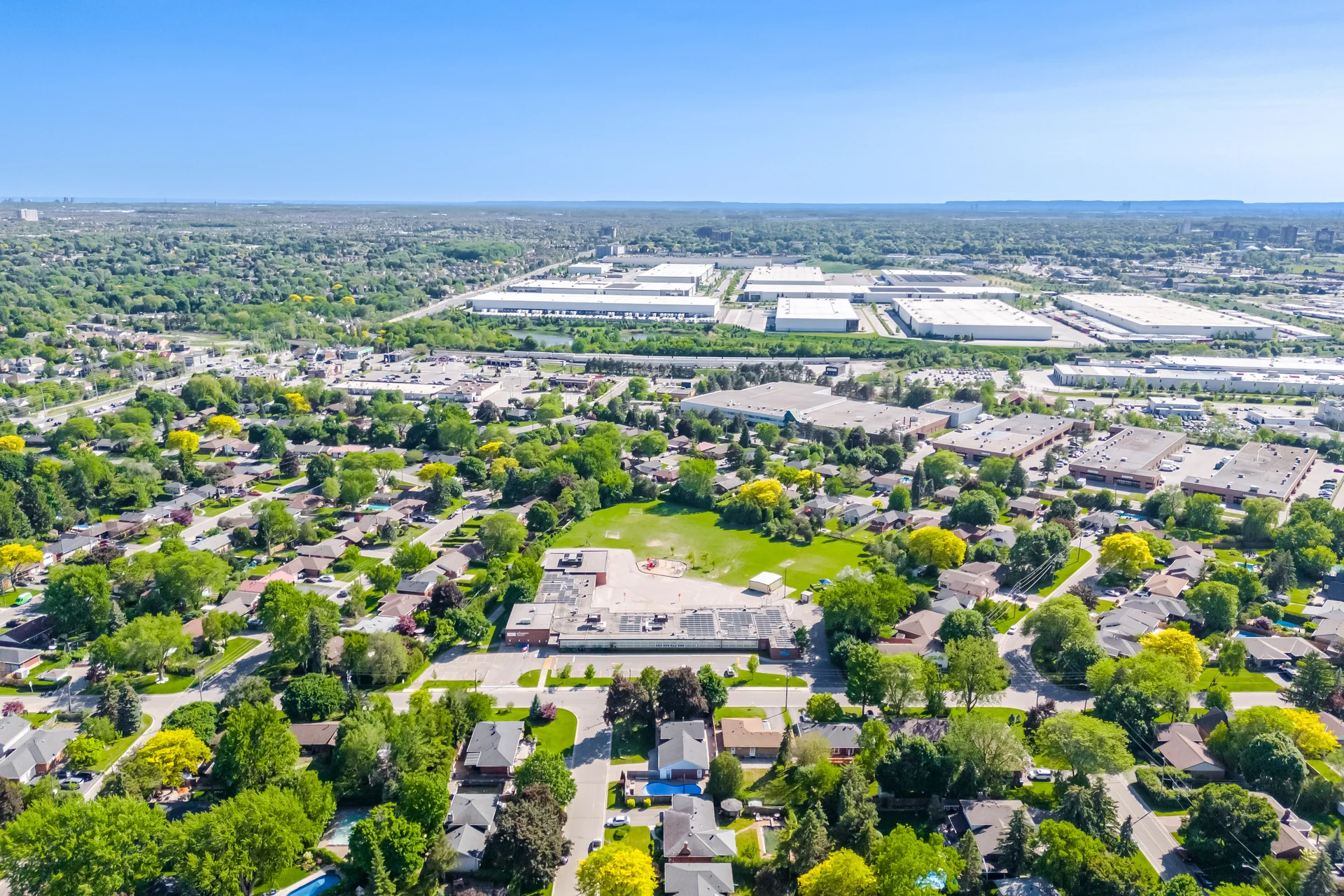 3618102