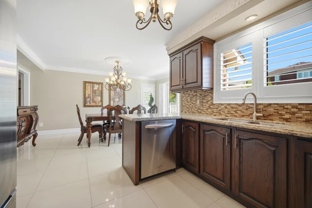 139 Jade Crescent, Woodbridge - photo 31