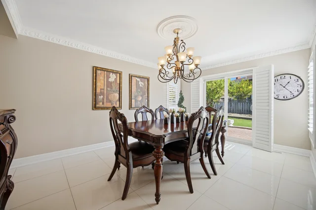 139 Jade Crescent, Woodbridge - photo 32