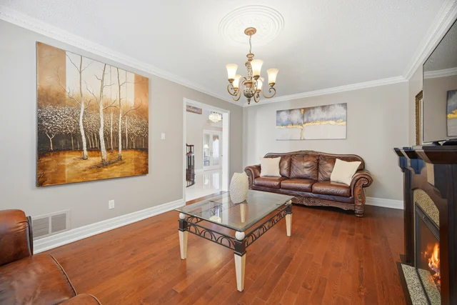 139 Jade Crescent, Woodbridge - photo 37