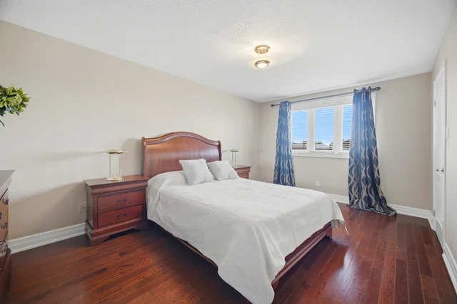 139 Jade Crescent, Woodbridge - photo 51