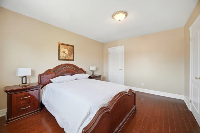 139 Jade Crescent, Woodbridge - photo 54