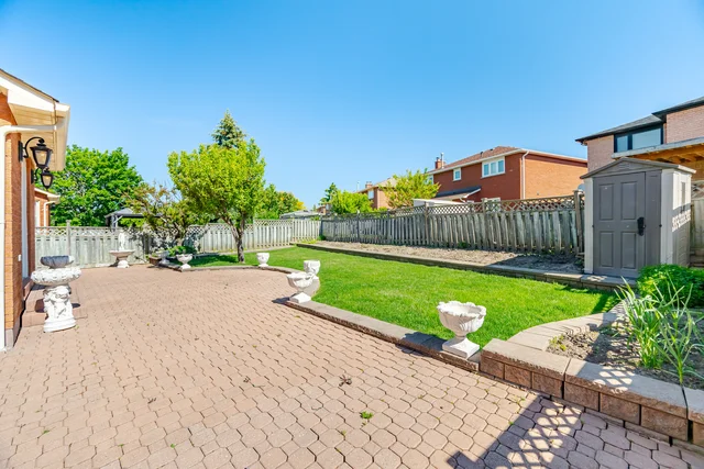 139 Jade Crescent, Woodbridge - photo 81