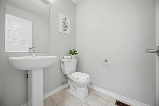 4 Tate Street, Brantford - photo 23