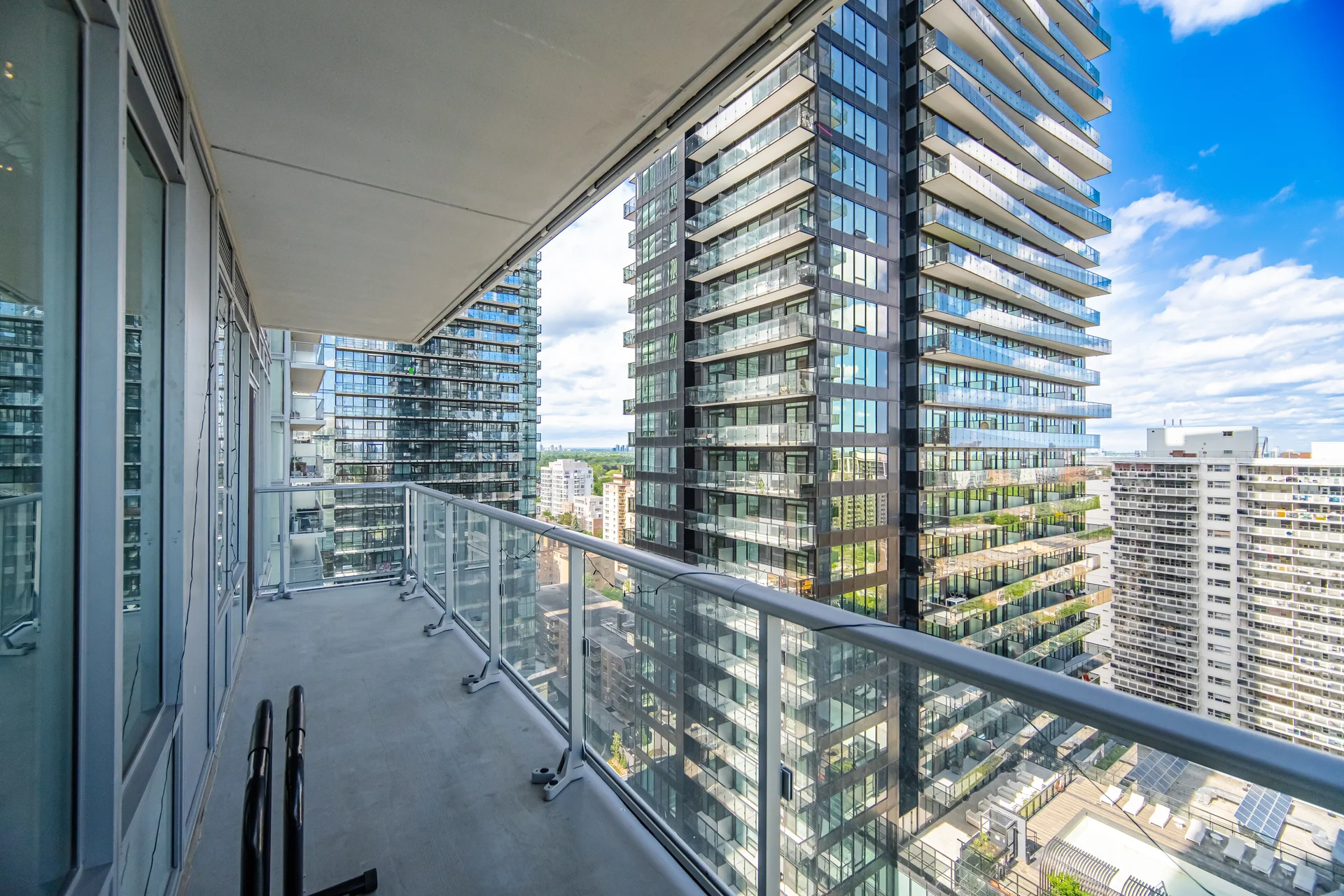 #1803-195 Redpath Avenue, Toronto - photo 16