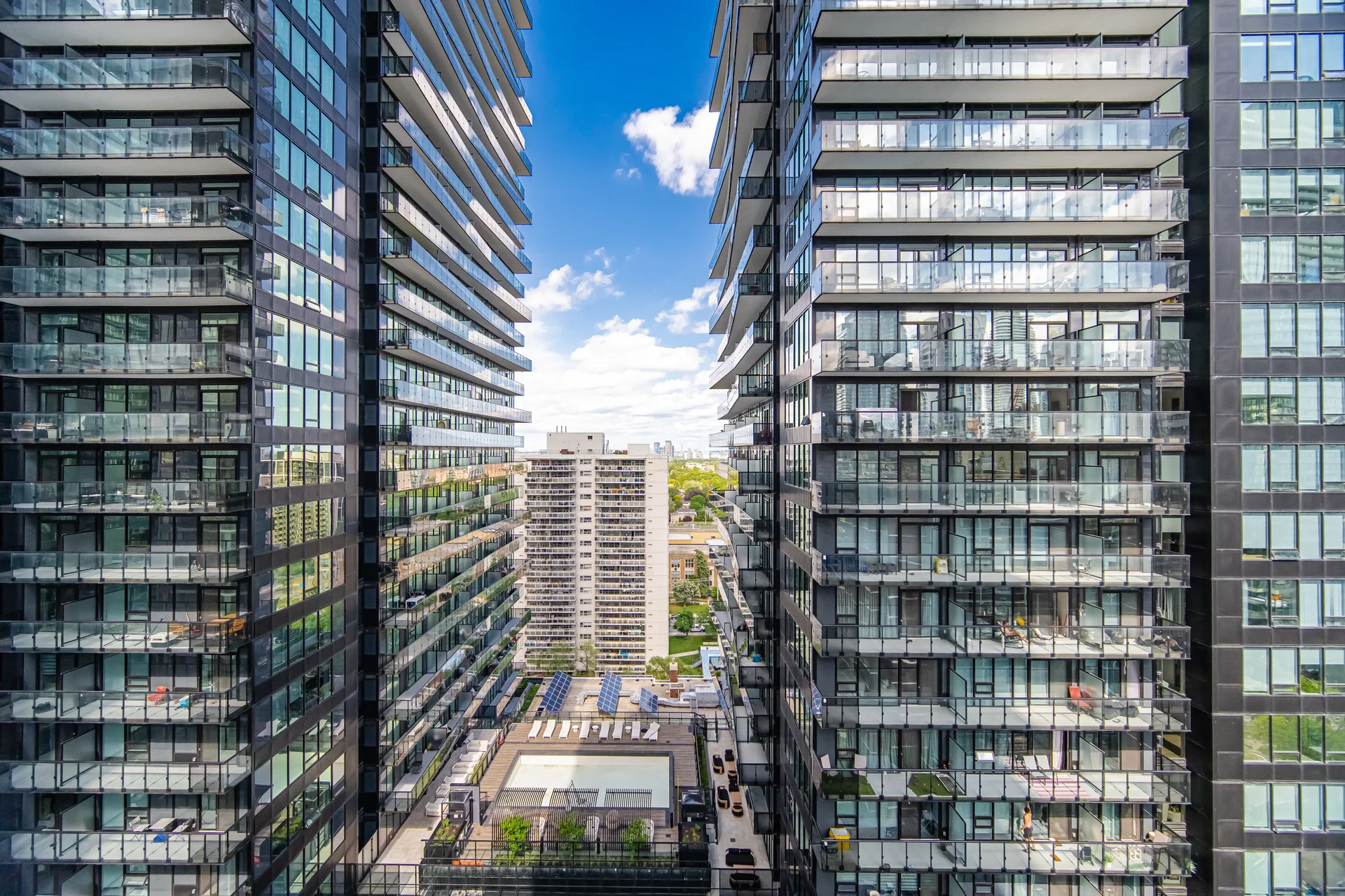 #1803-195 Redpath Avenue, Toronto - photo 18