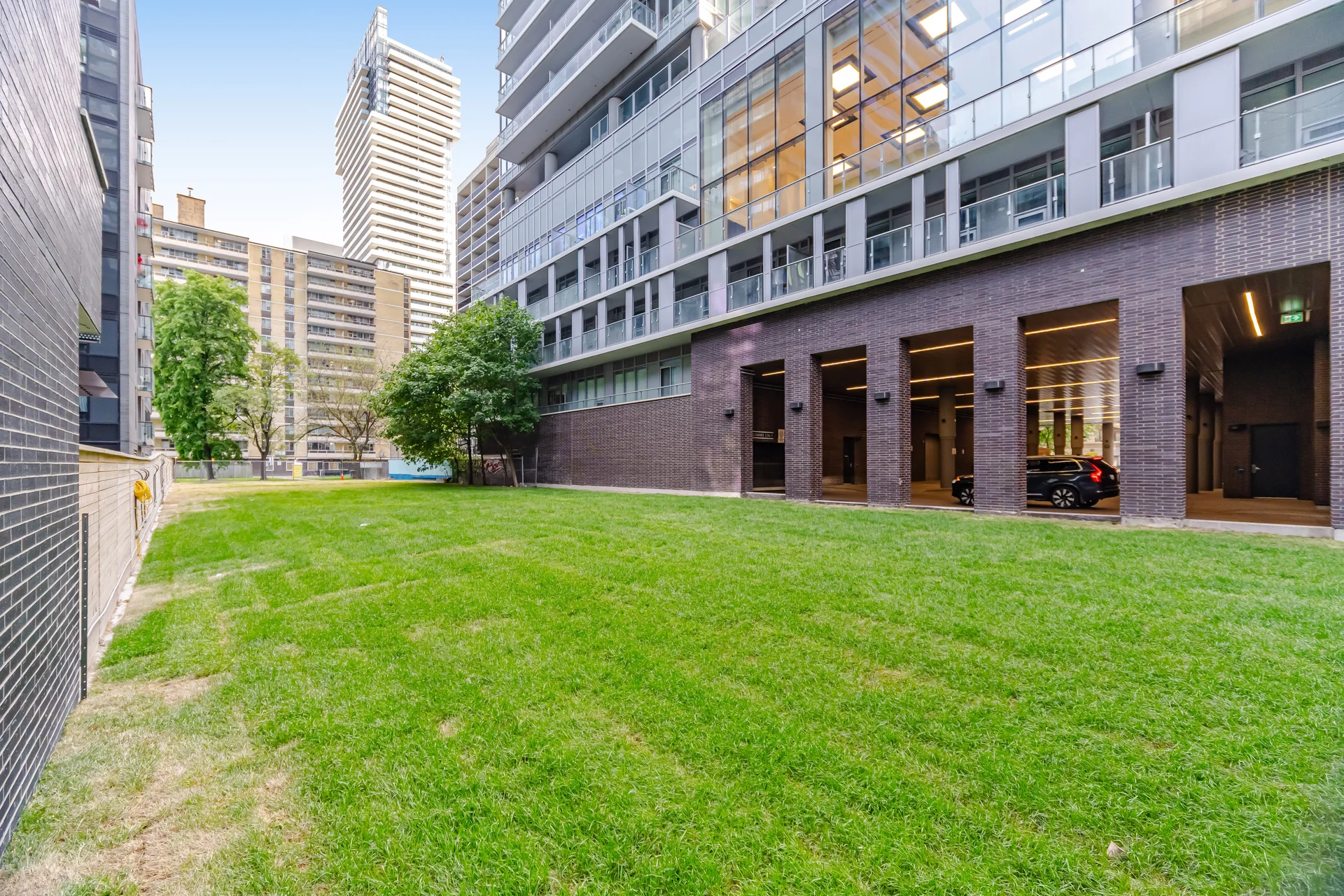 #1803-195 Redpath Avenue, Toronto - photo 37