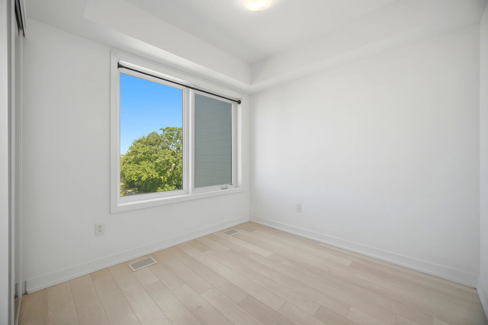 #204-155 Downsview Park Boulevard, North York - photo 26