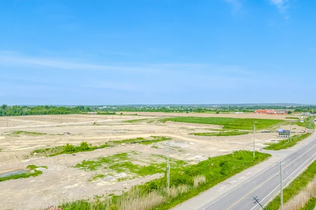 Hwy 10 & Highway 410, Caledon - photo 38