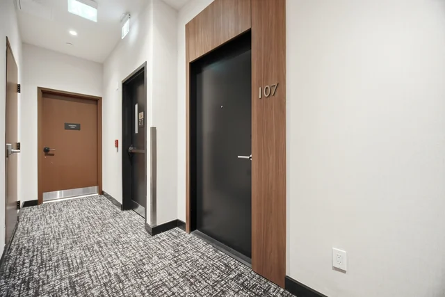 #107-2501 Saw Whet Boulevard, Oakville - photo 6