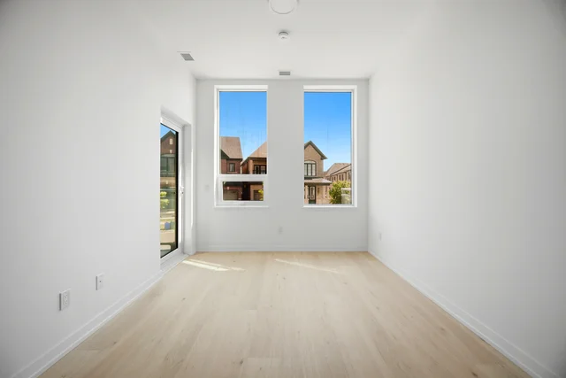 #107-2501 Saw Whet Boulevard, Oakville - photo 15