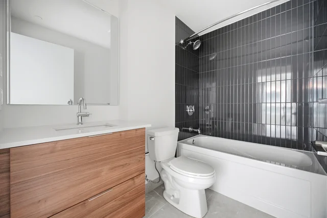 #311-2501 Saw Whet Boulevard, Oakville - photo 25