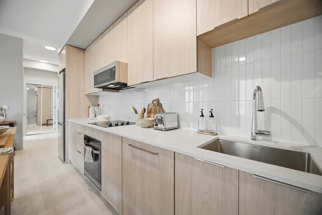 #413-2501 Saw Whet Boulevard, Oakville - photo 14