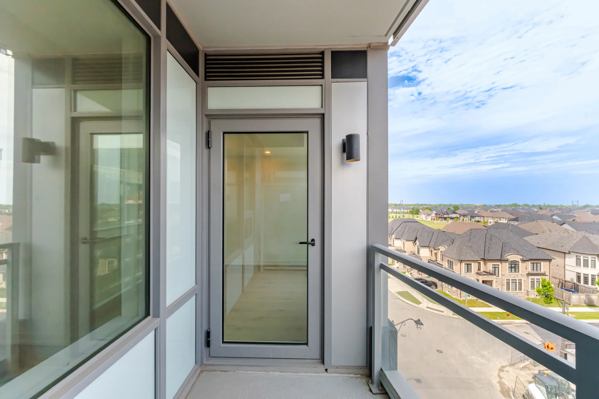 #512-2501 Saw Whet Boulevard, Oakville - photo 24