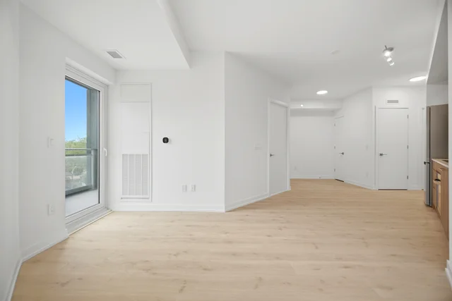 #522-2501 Saw Whet Boulevard, Oakville - photo 17