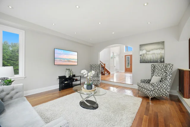 3 Valley Hill Drive, Bolton - photo 41