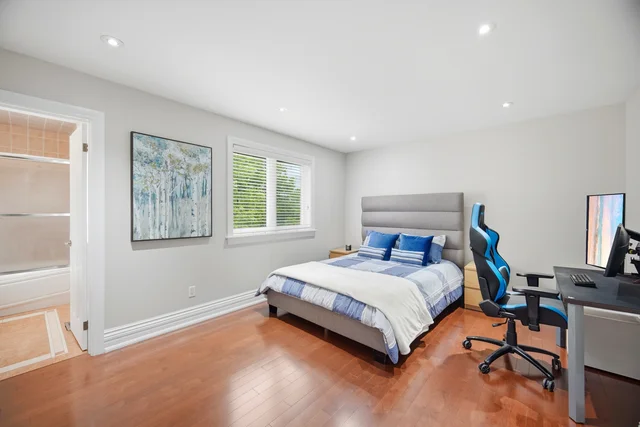 3 Valley Hill Drive, Bolton - photo 62