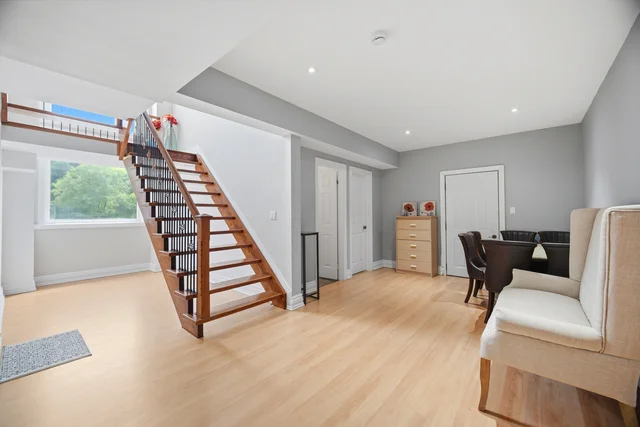3 Valley Hill Drive, Bolton - photo 75