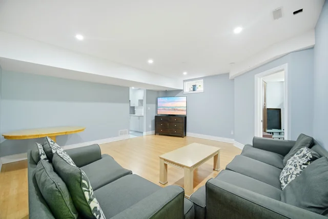 3 Valley Hill Drive, Bolton - photo 88