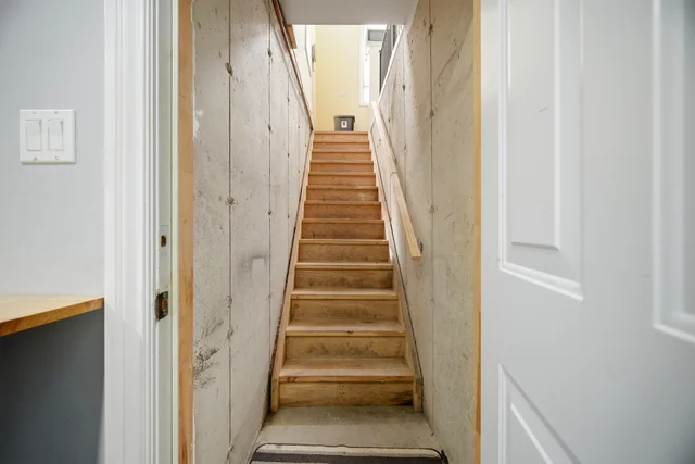 3 Valley Hill Drive, Bolton - photo 97