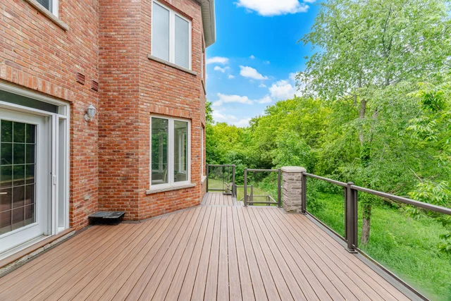3 Valley Hill Drive, Bolton - photo 101