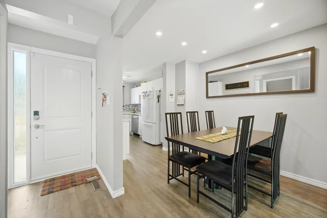 13 Chaucer Crescent, Barrie - photo 10