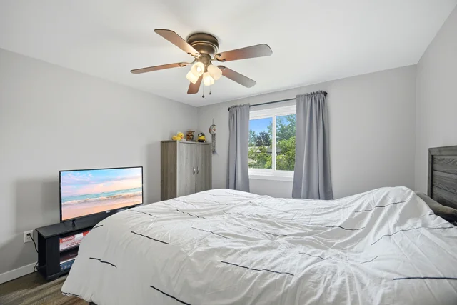 13 Chaucer Crescent, Barrie - photo 24
