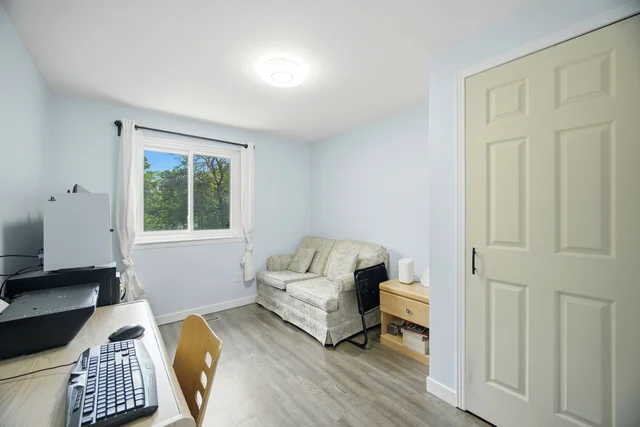13 Chaucer Crescent, Barrie - photo 28