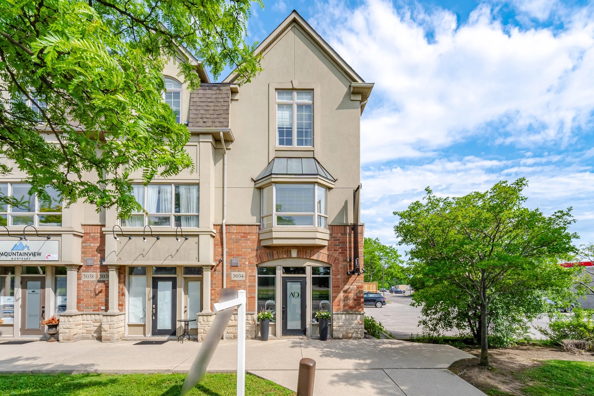 3627176