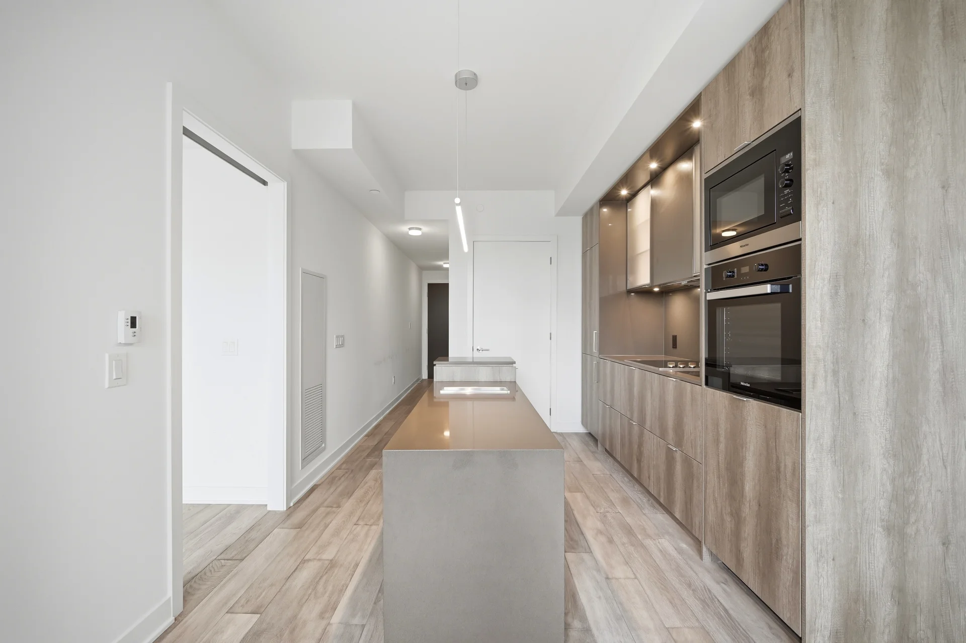#3608-11 Yorkville Avenue, Toronto - photo 11