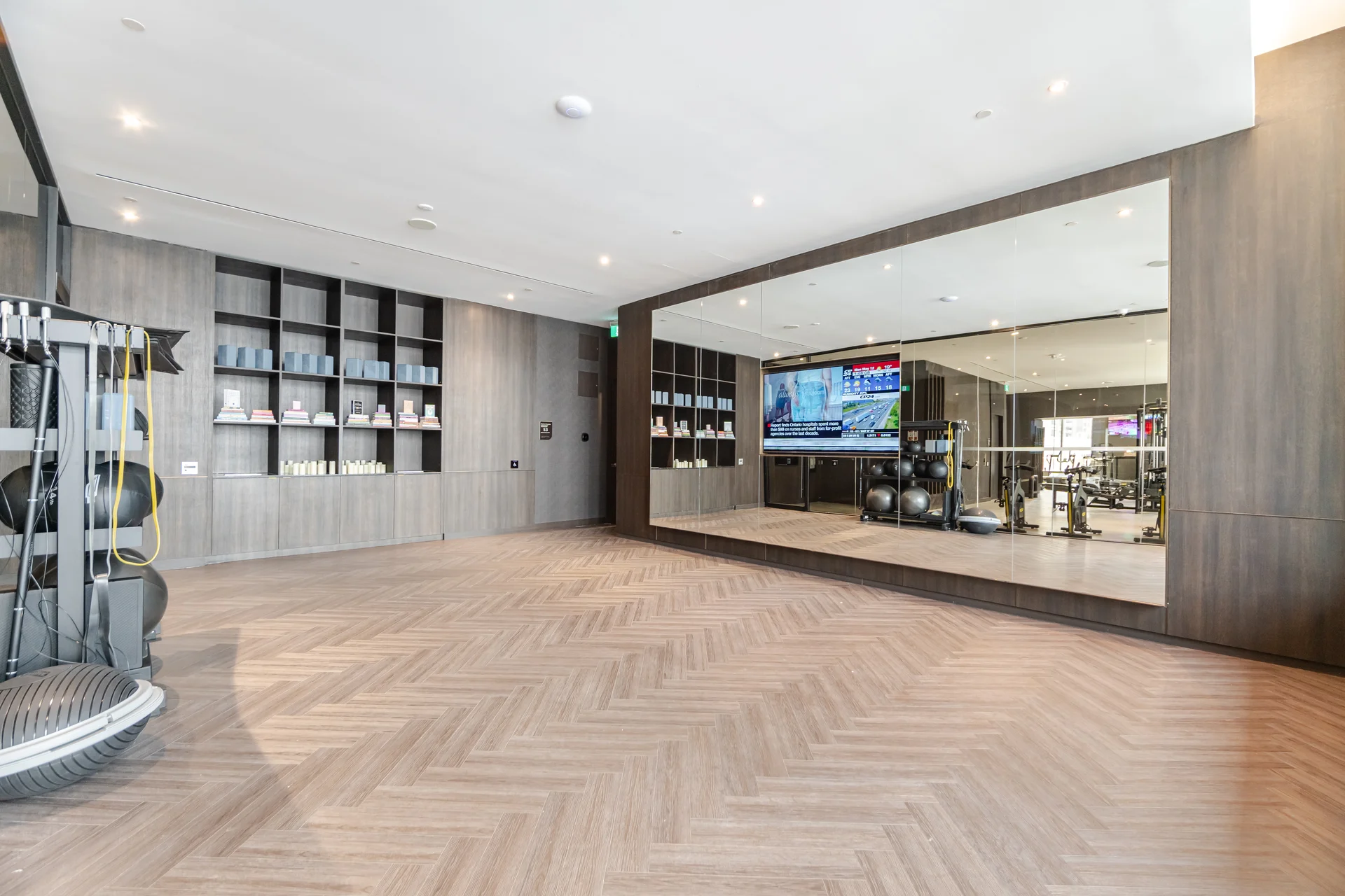 #3608-11 Yorkville Avenue, Toronto - photo 29