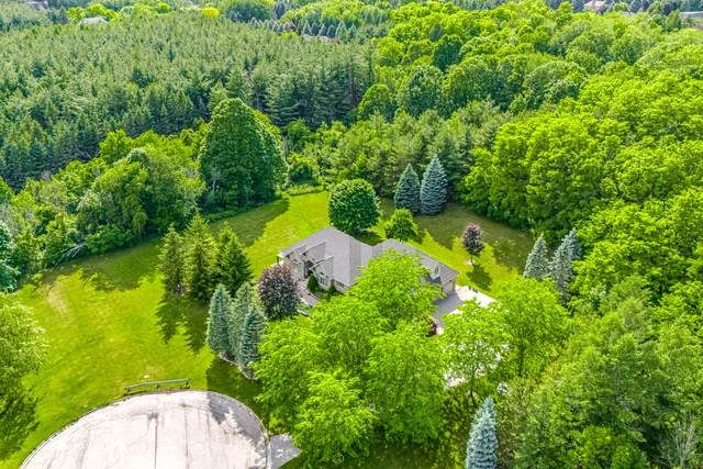 10 Valley Hill Drive, Caledon - photo 4