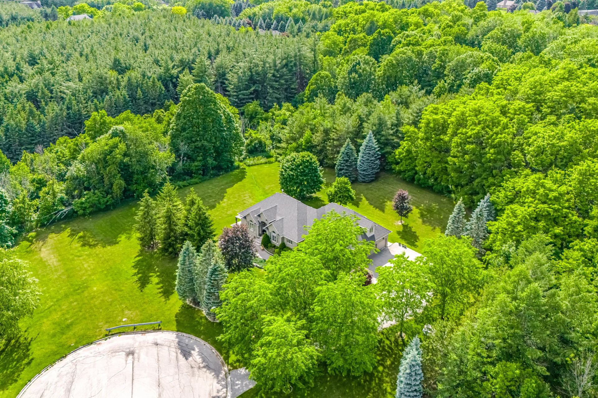 10 Valley Hill Drive, Caledon - photo 4