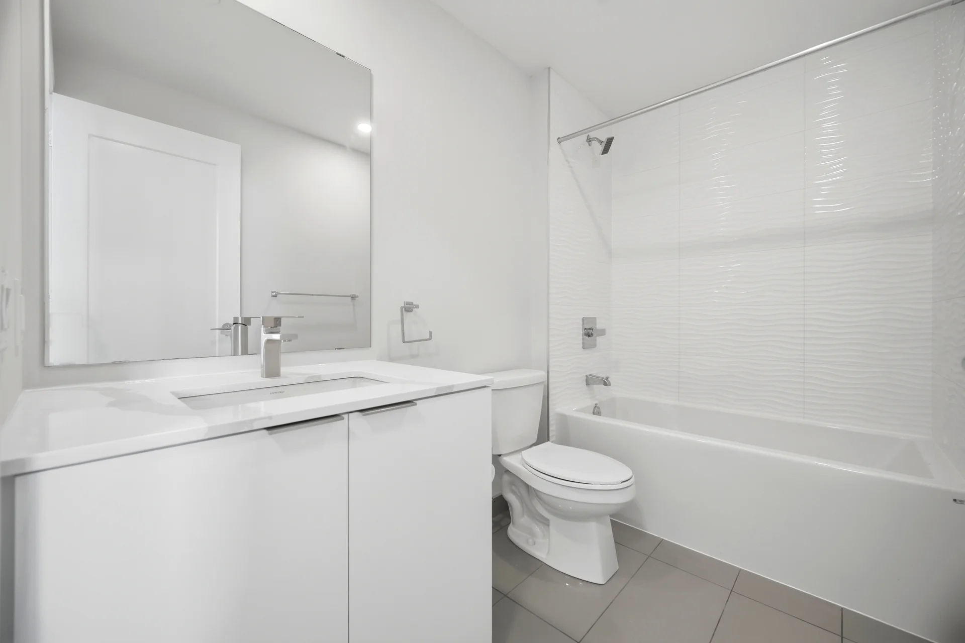 #2006-70 Annie Craig Drive, Etobicoke - photo 17