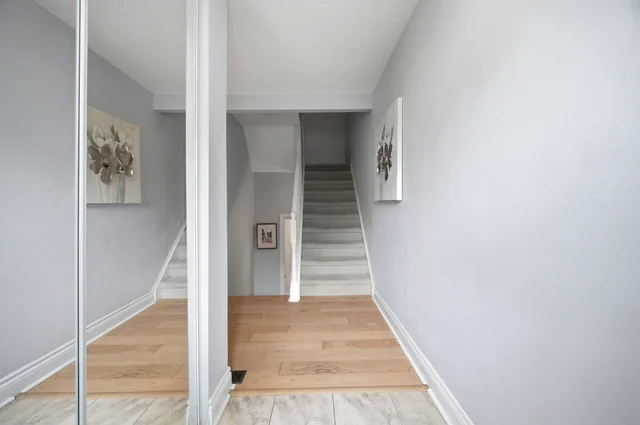 #3-649 Francis Road, Burlington - photo 7