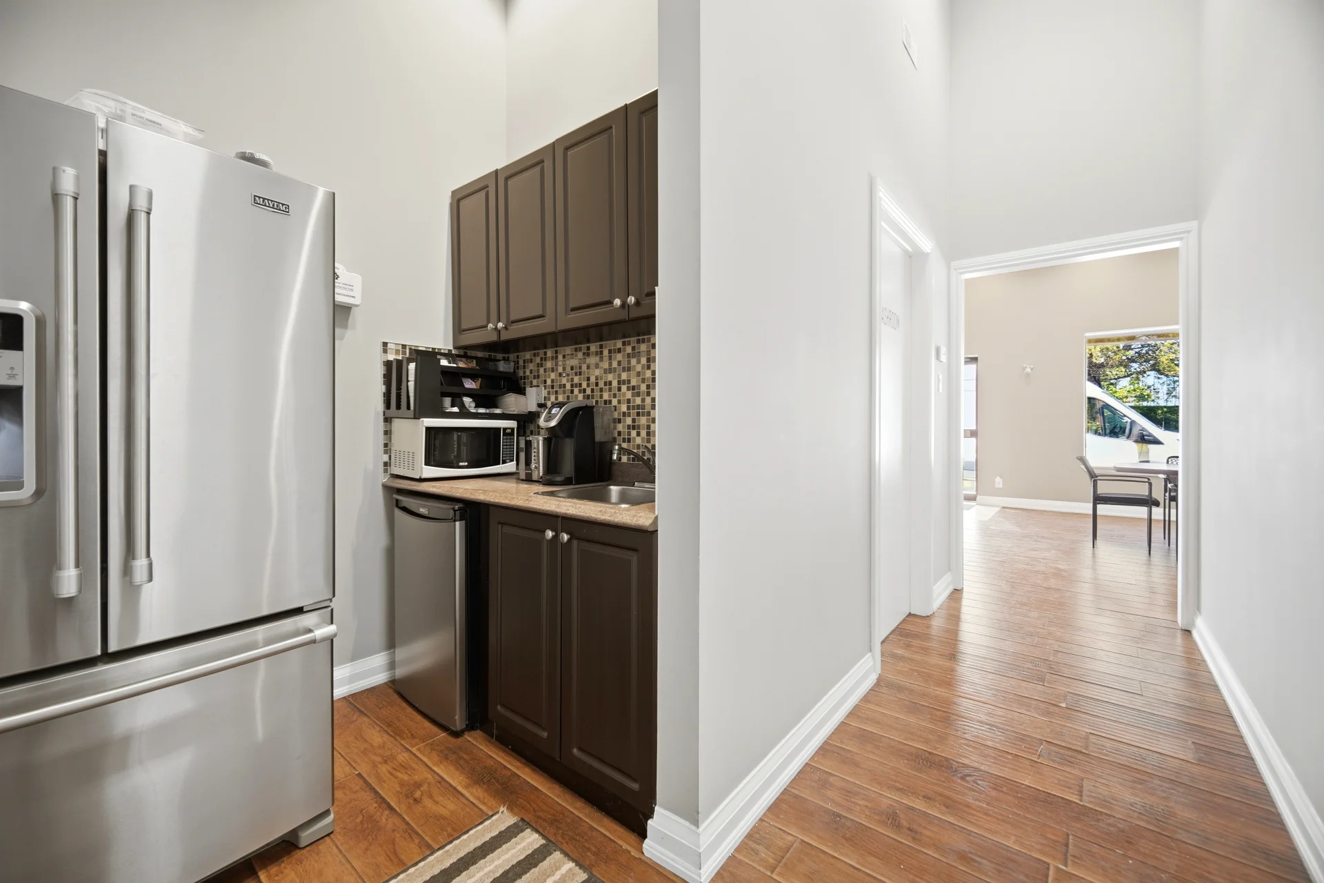 #2-16 Sims Crescent, Richmond Hill - photo 9