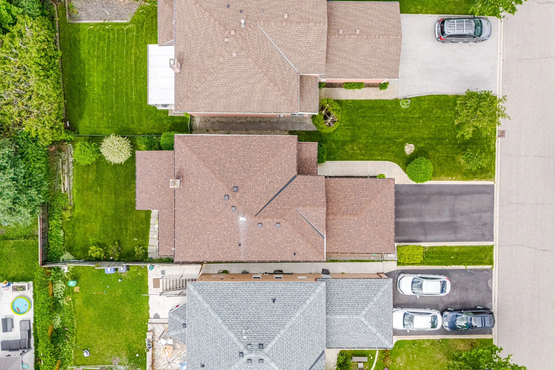 10 Meadow Bush Court, Brampton - photo 6