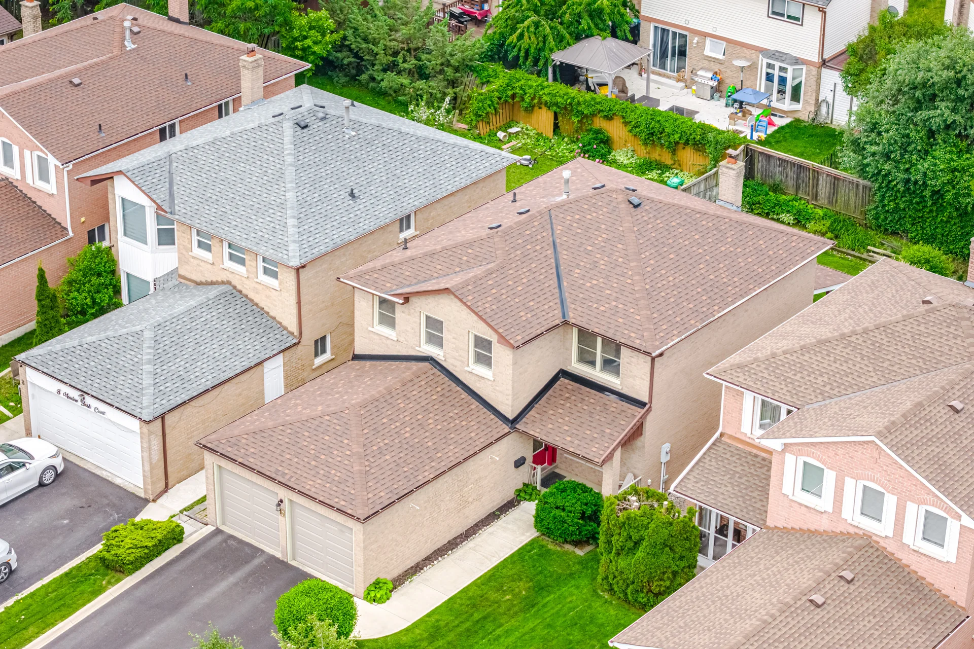 10 Meadow Bush Court, Brampton - photo 8