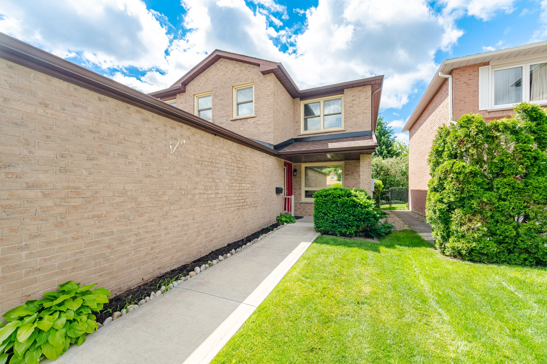 10 Meadow Bush Court, Brampton - photo 15