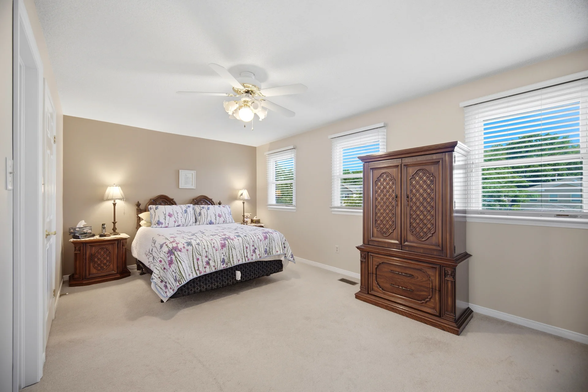 10 Meadow Bush Court, Brampton - photo 40