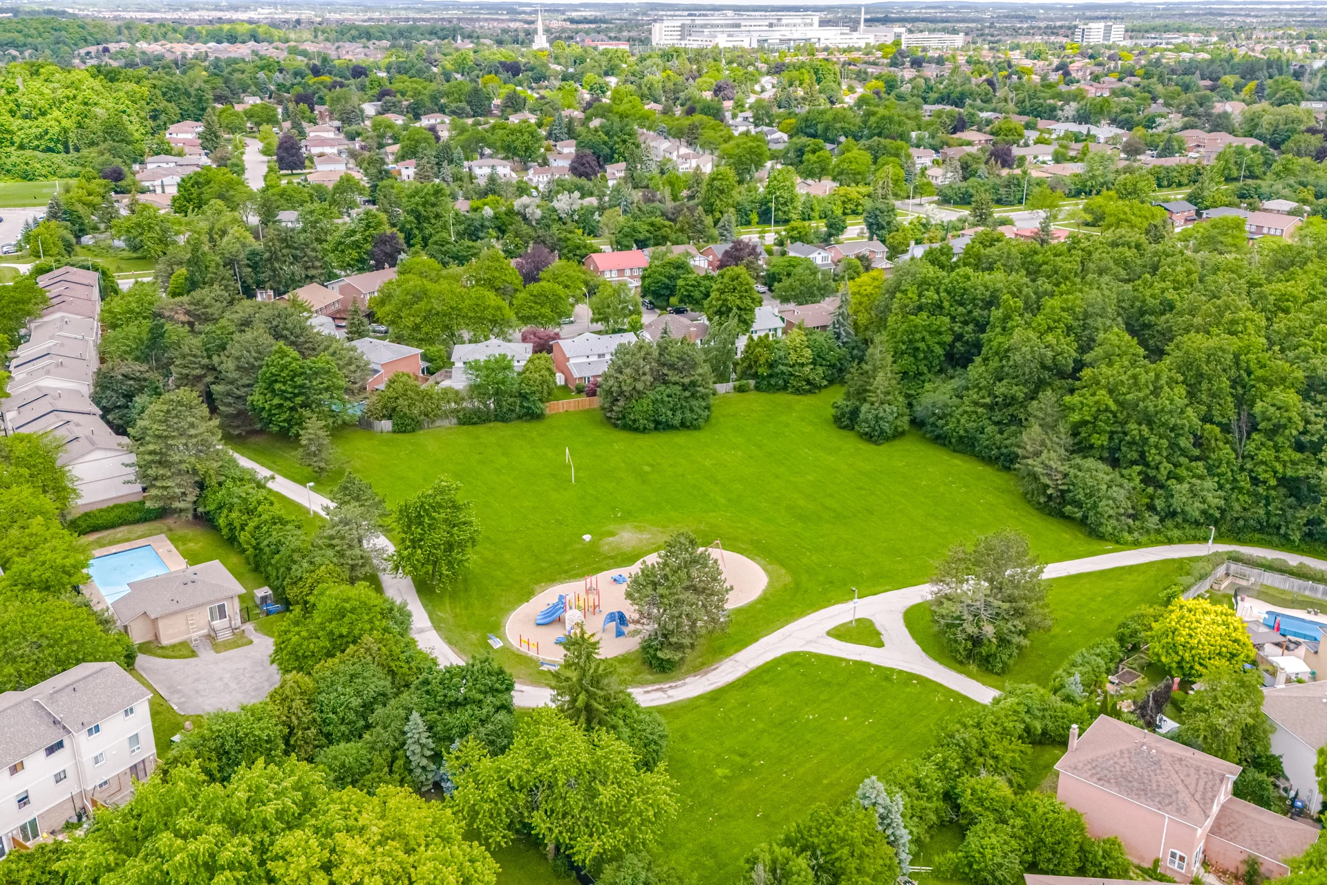 10 Meadow Bush Court, Brampton - photo 64