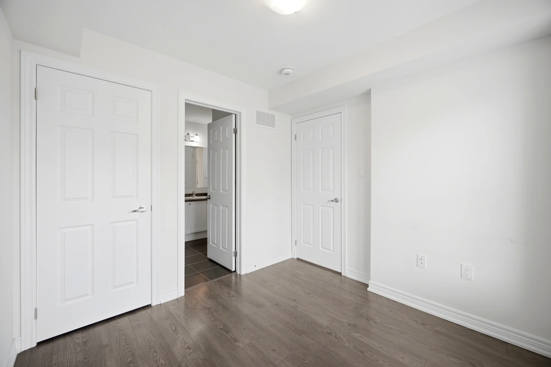 330 Stewart Street, Shelburne - photo 16