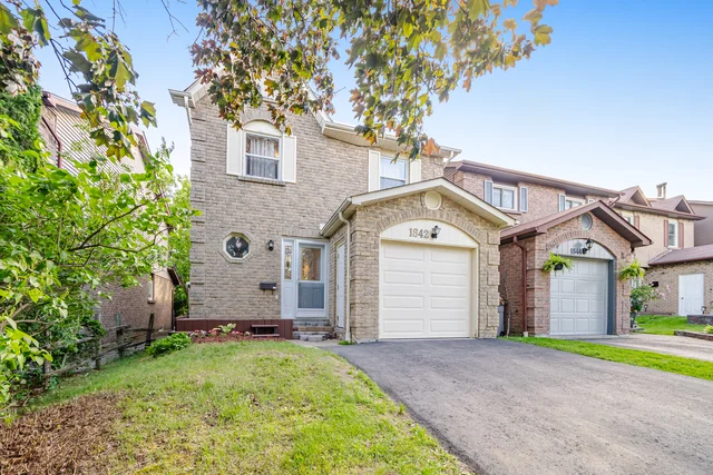 1842 Cricket Lane, Pickering - photo 12
