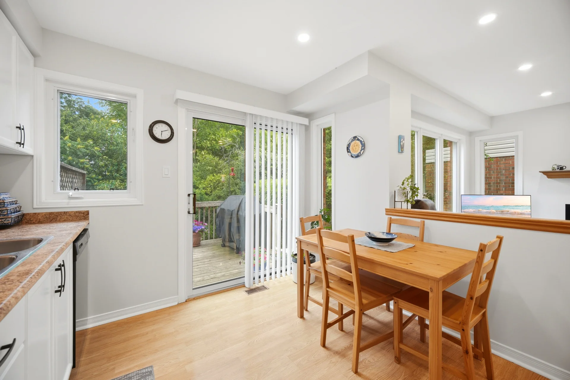 38 Furrows End, Brampton - photo 26