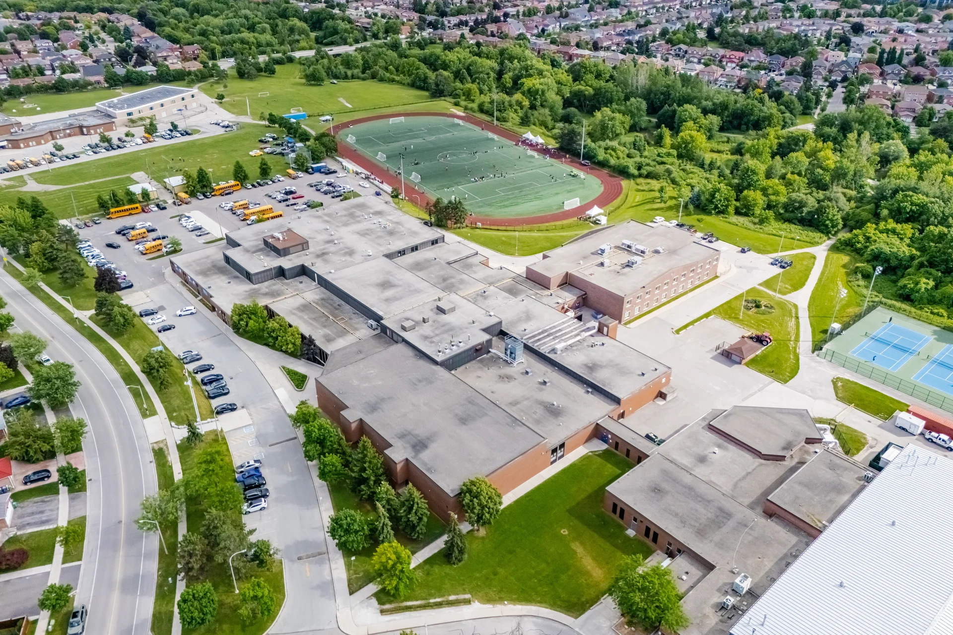 38 Furrows End, Brampton - photo 69