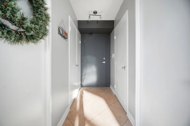 #319-200 Manitoba Street, Etobicoke - photo 6