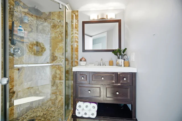 #319-200 Manitoba Street, Etobicoke - photo 22