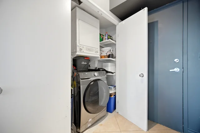 #319-200 Manitoba Street, Etobicoke - photo 23